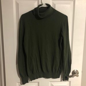 Banana republic turtle neck